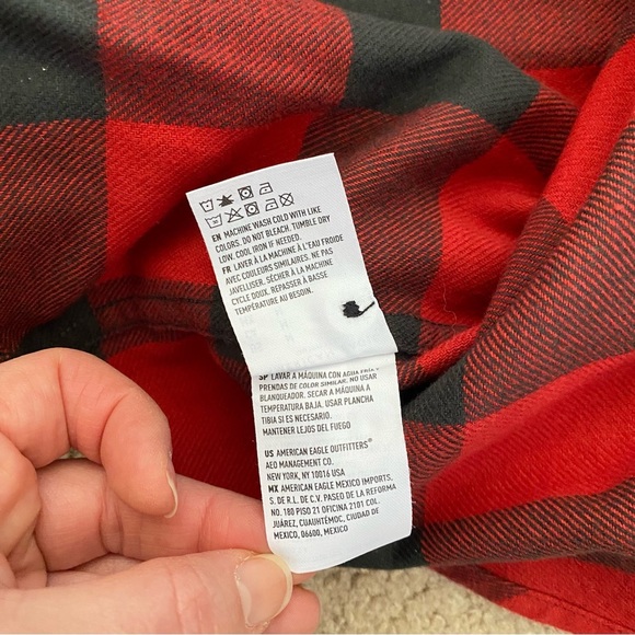 American Eagle Men’s Long Sleeve Plaid Flannel Button Up Red Shirt Lumberjack M - Picture 8 of 10